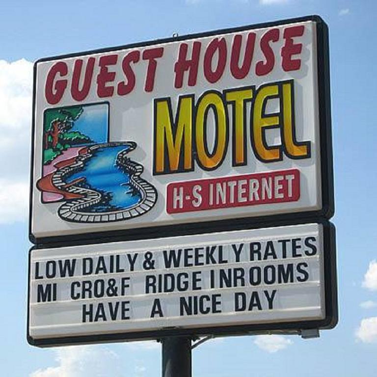 Guest House Motel Chanute Экстерьер фото