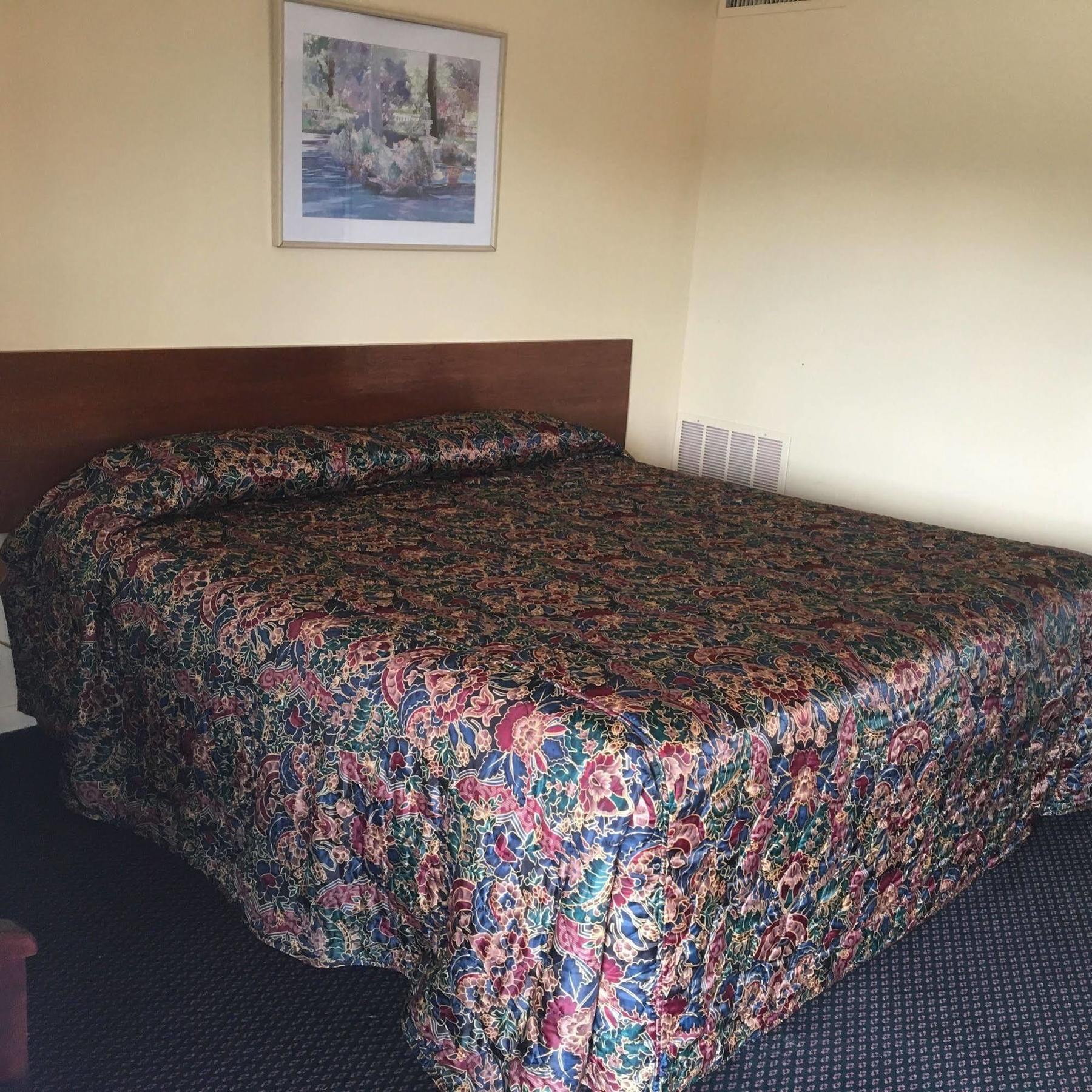 Guest House Motel Chanute Экстерьер фото